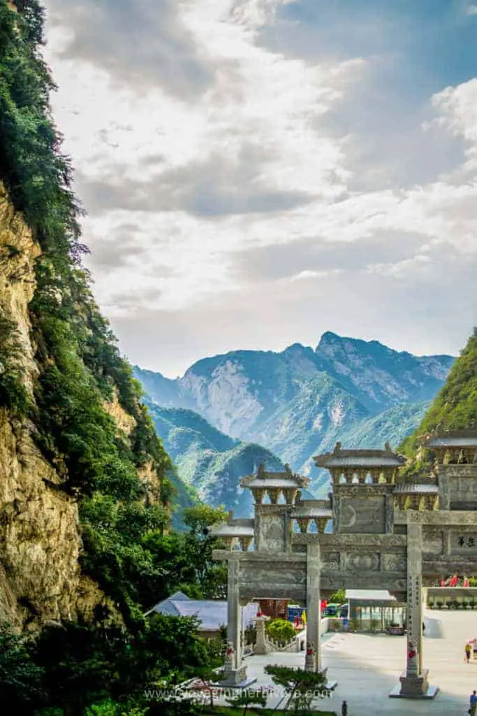 xian china mount hua nature landscape portrait vertical xian itinerary