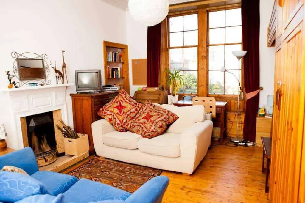 airbnb photo where to stay in edinburgh