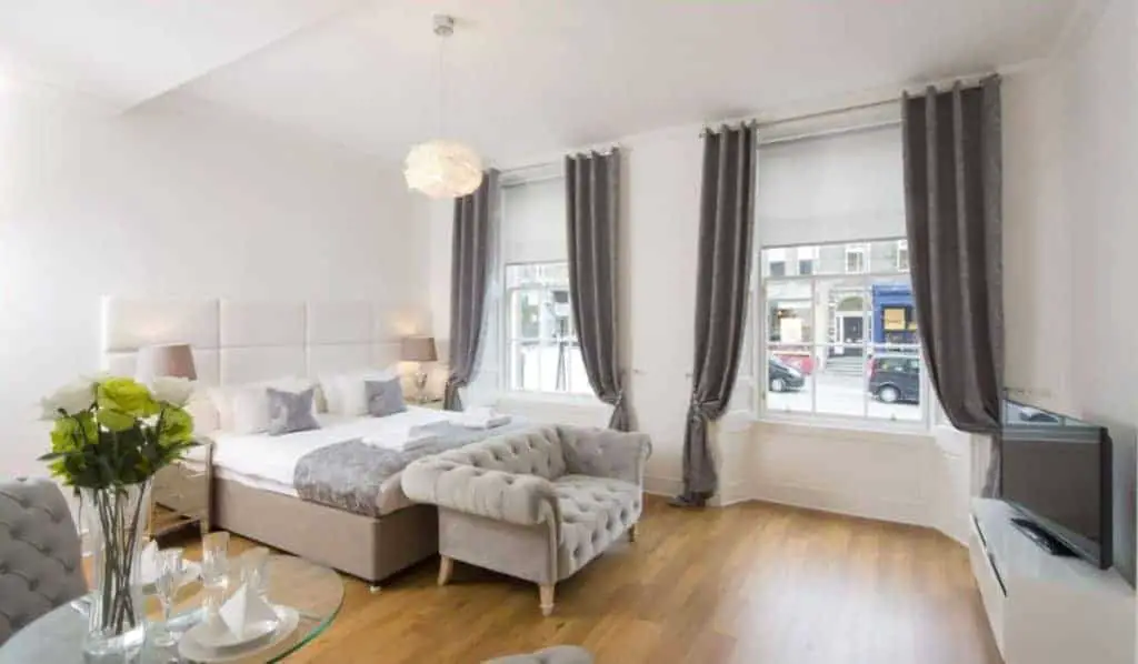 airbnb where to stay in edinburgh