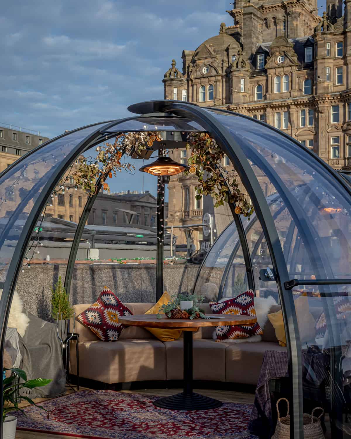 cask-smugglers-christmas-rooftop-bar-edinburgh