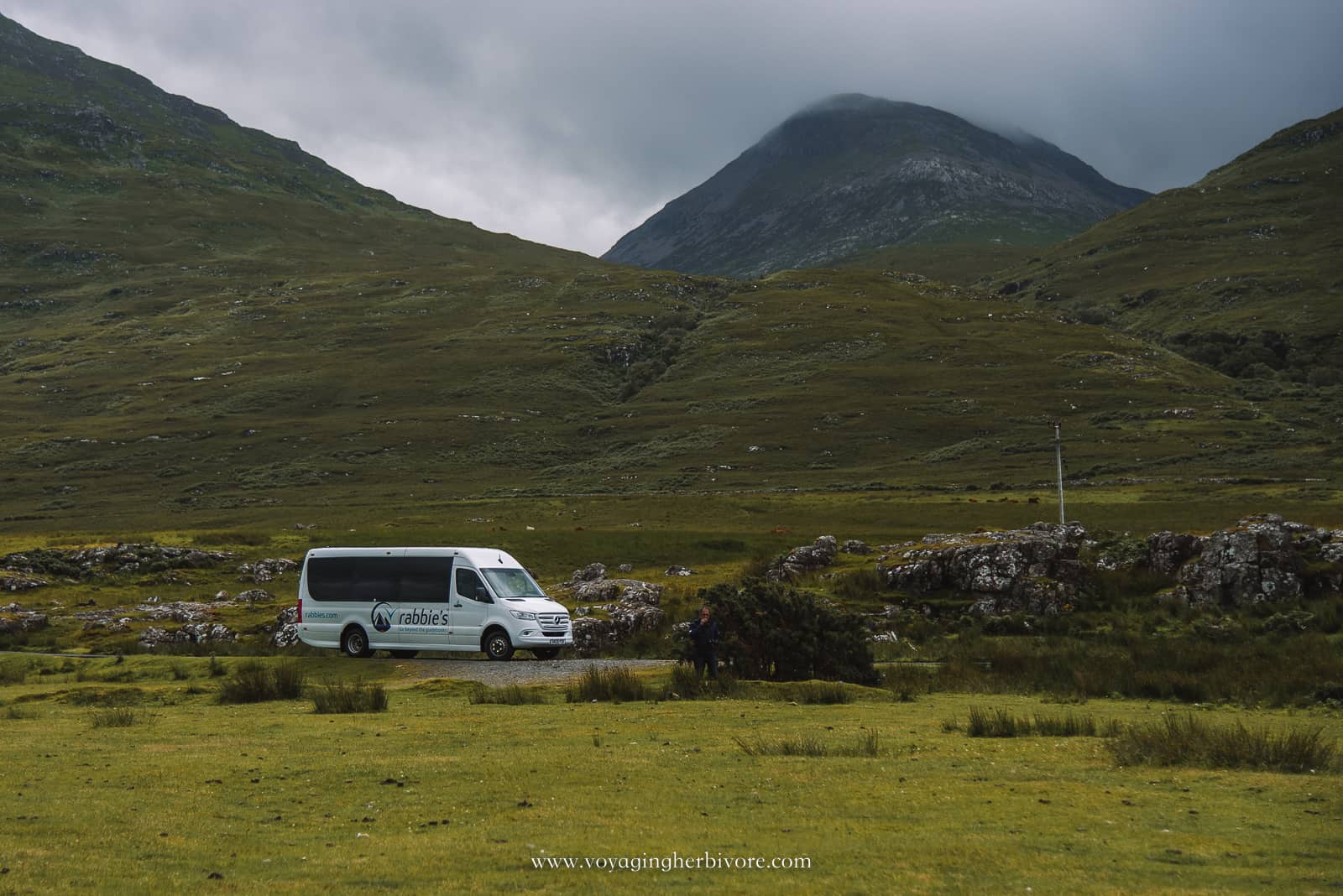 rabbies bus tour from edinburgh to mull