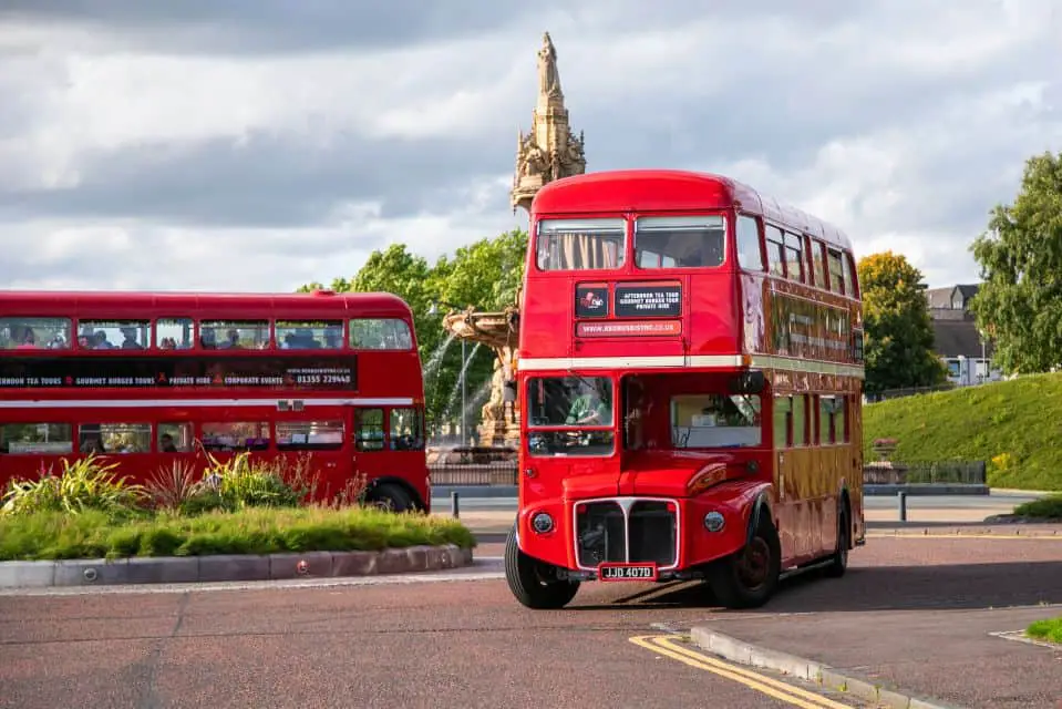 best-bus-tour-edinburgh-gin-scotland