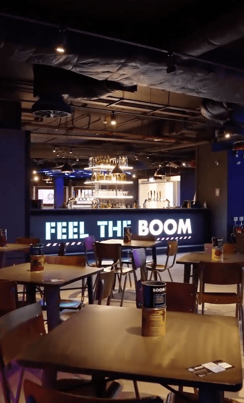 boom-battle-bar-mini-golf-edinburgh