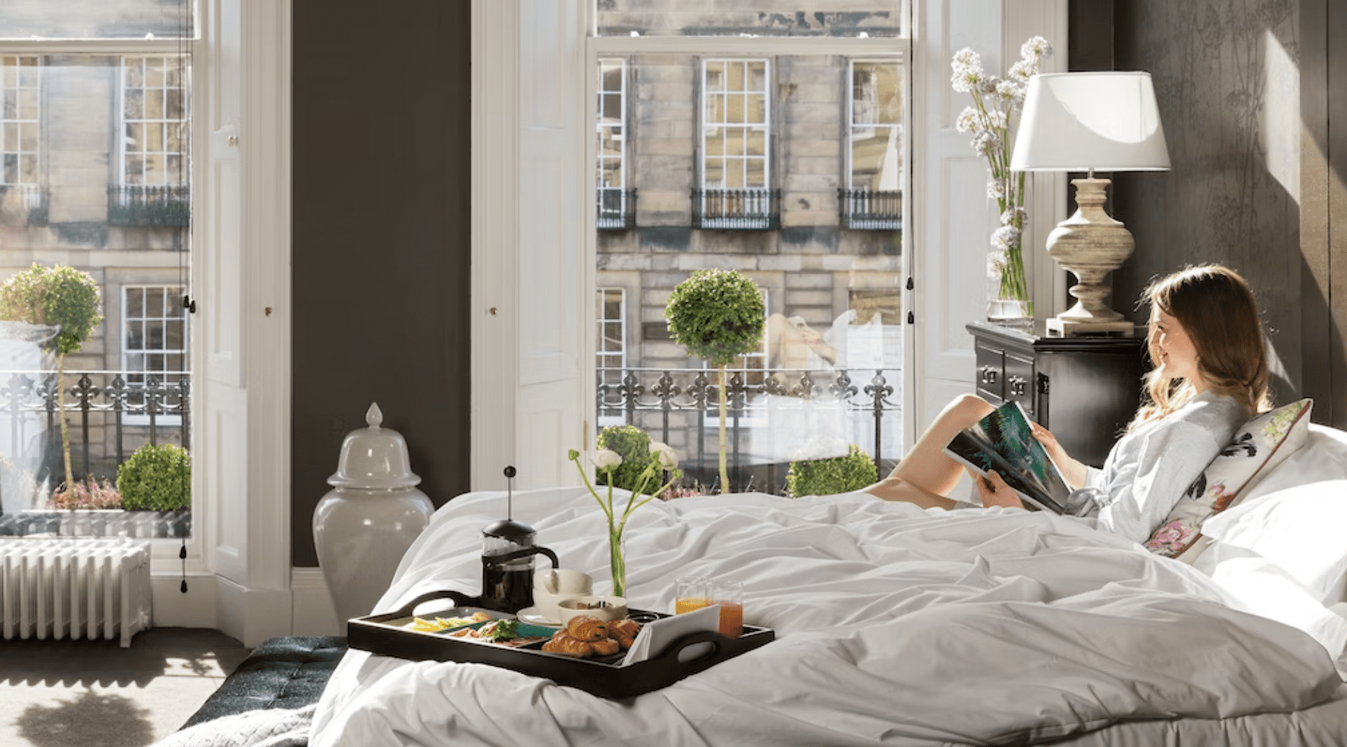 6 Romantic Hotels in Edinburgh for Couples [With Hot Tubs] Voyaging