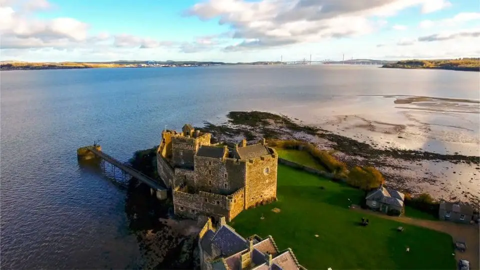 The Outlander tour South Queensferry & the Three Bridges