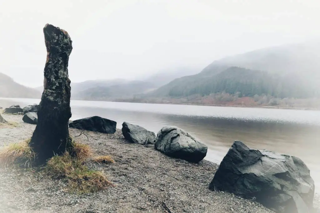 Loch Lubnaig_ malcolm-lightbody via unsplash