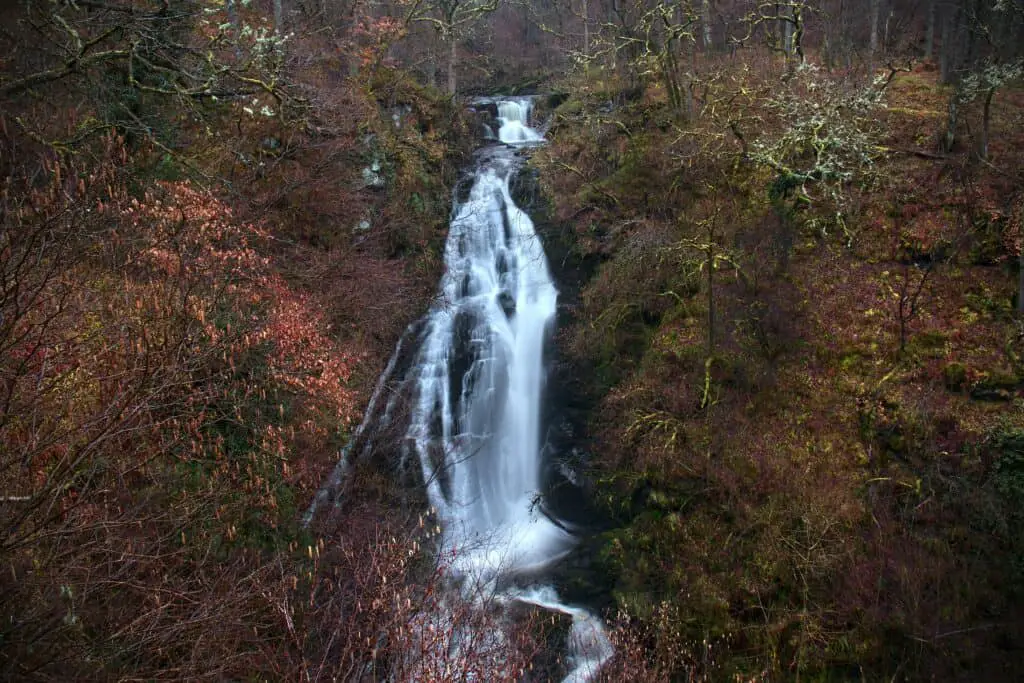 Black Spout Waterfall by adrian-mag via unsplash